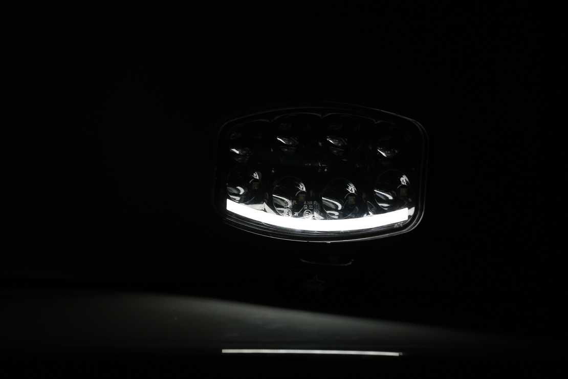 Нов мощен 64W LED ЛЕД Фар Халоген Лампа с Три Функции Неон Neon Ефект 12V - 24V Бяла светлина 6500LM