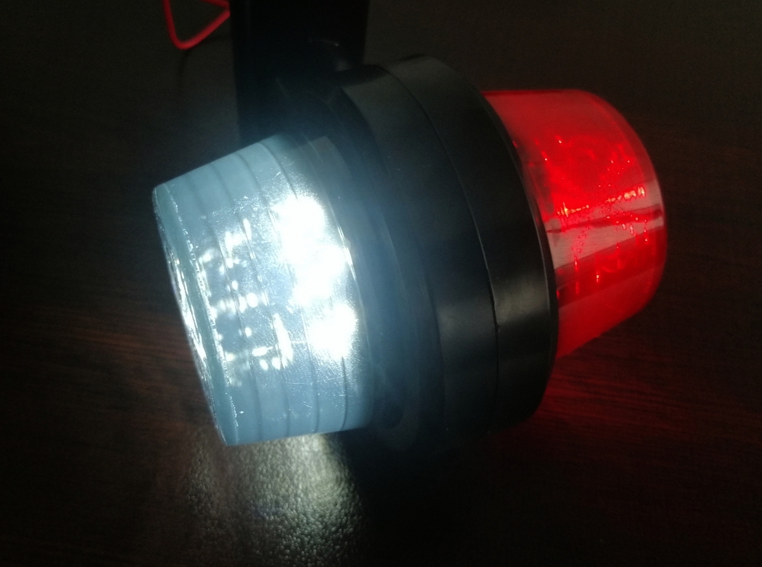 1 брой 12-24V ЛЕД LED Диоден Страничен Маркер Рогче Светлина с Опушено Стъкло За Камион Ремарке Каравана Кемпер АТВ бяло - червено