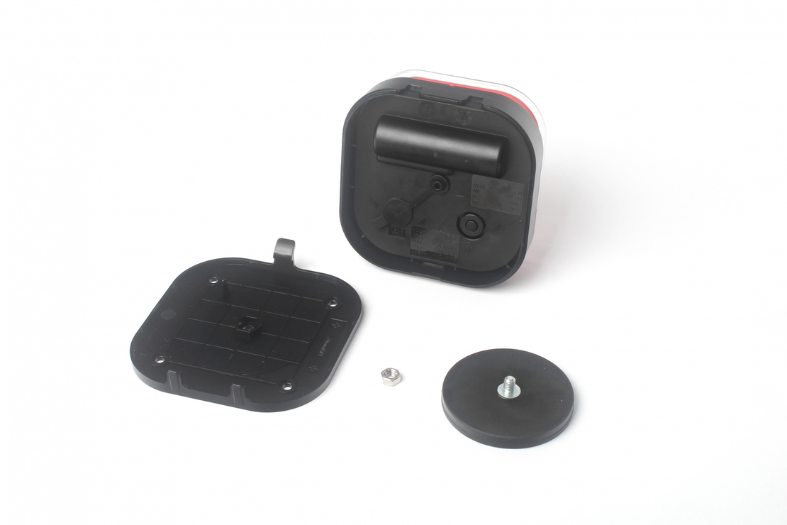 Комплект Безжични Диодни Лед Led Стопове Wireless С Магнит Неон Neon Ефект 12V-24V за Ремарке Каравана Платформа и др.
