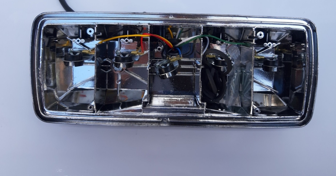 Комплект от 2 броя Универсални Стопове, Стоп, Задна светлина, 12V -24V, с 5 функции подходящи за Бус Камион Тир Ремарке Караванa