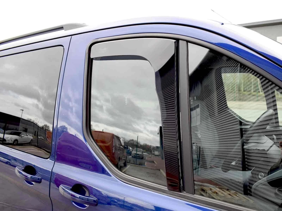 Комплект от 2бр. ветробрани за Ford Transit Custom / Tourneo Custom - 2012+