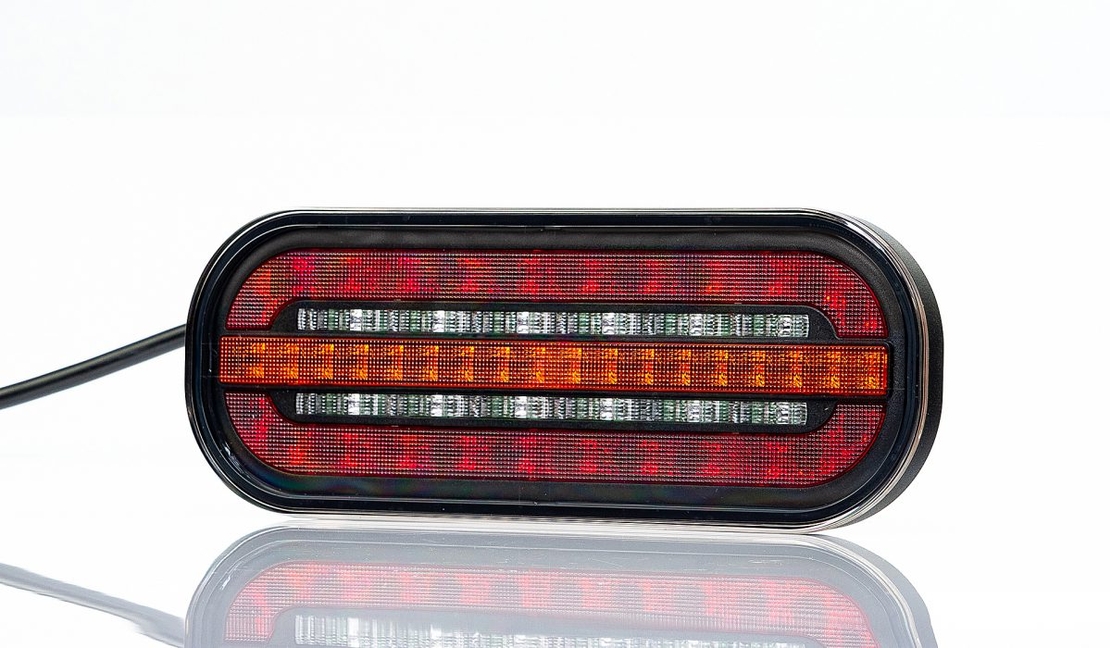 Комплект LED Светодиодни Стопове с Динамичен Мигач, С Кабел, 3 Функции, Е-Мark, 12V-24V
