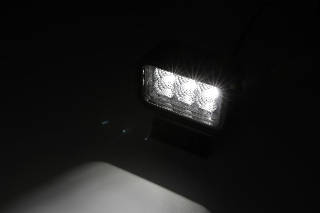 42W LED Халоген Бял, Разпръсната светлина с жълта и червена DRL светлина 12V-24V