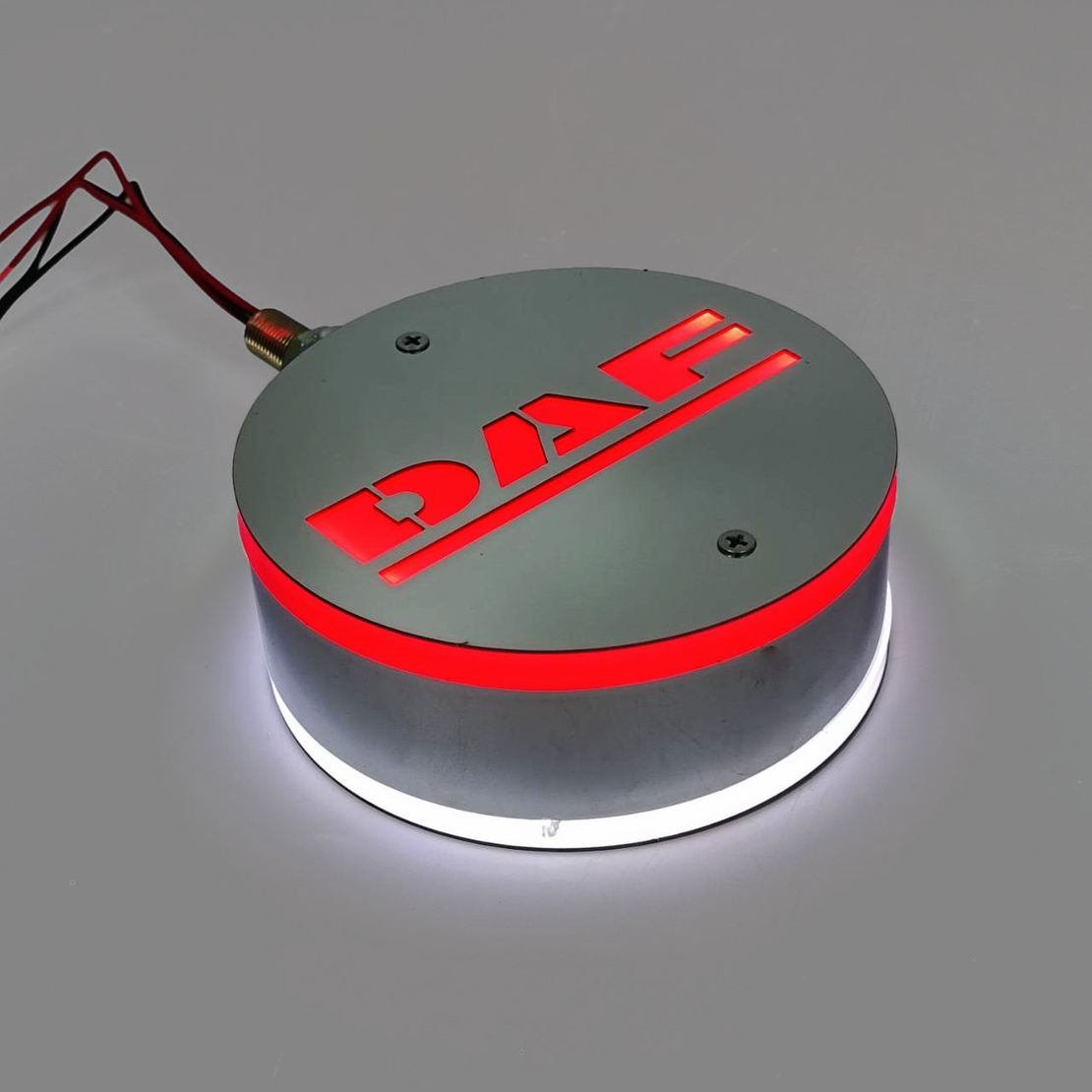 Комплект от 2бр Светодиодни LED Лед Габарити Обеци 24V бяло-червено DF