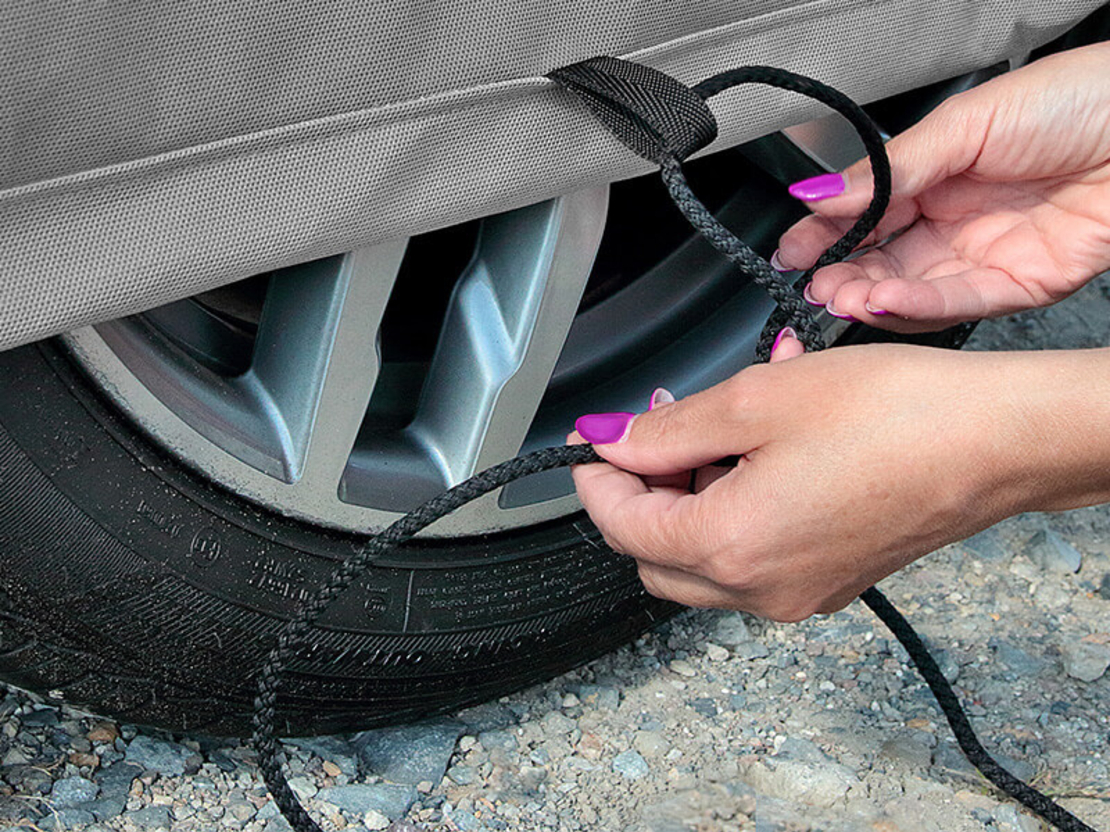 Висококачествено Покривало Kegel серия Mobile Garage размер M1 за хечбек 355-380см x 126-136см, сиво