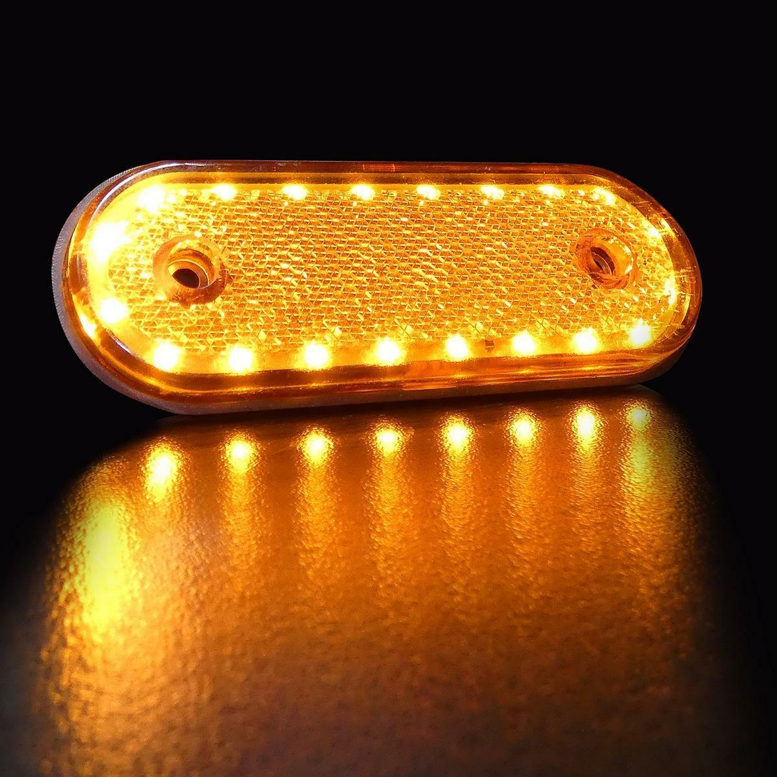 LED Габарит Със Стойка, Червен или Жълт Цвят, Маркер, 20 Диода, 12V - 24V