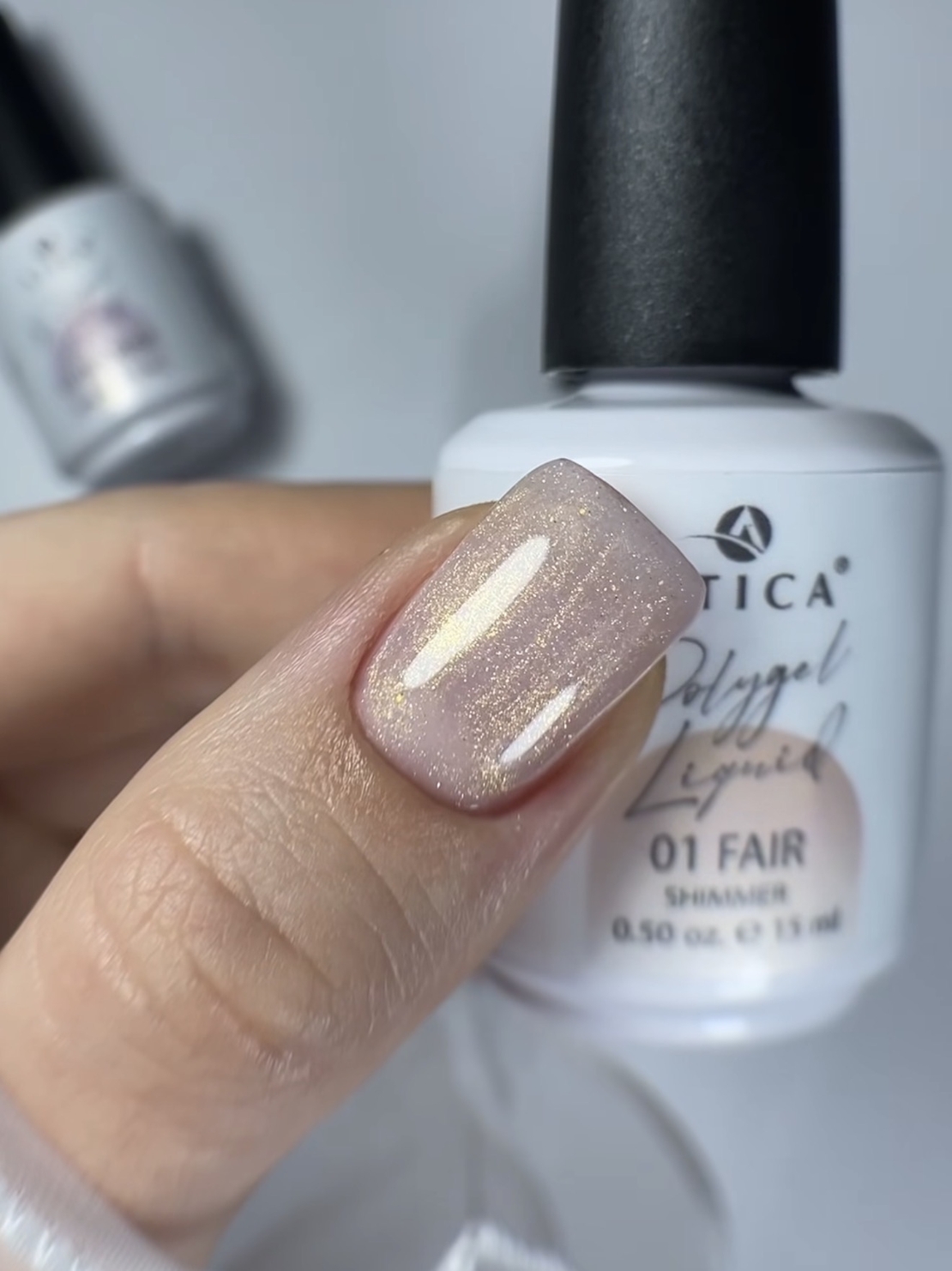 Liquid polygel Fair 01 15 ml