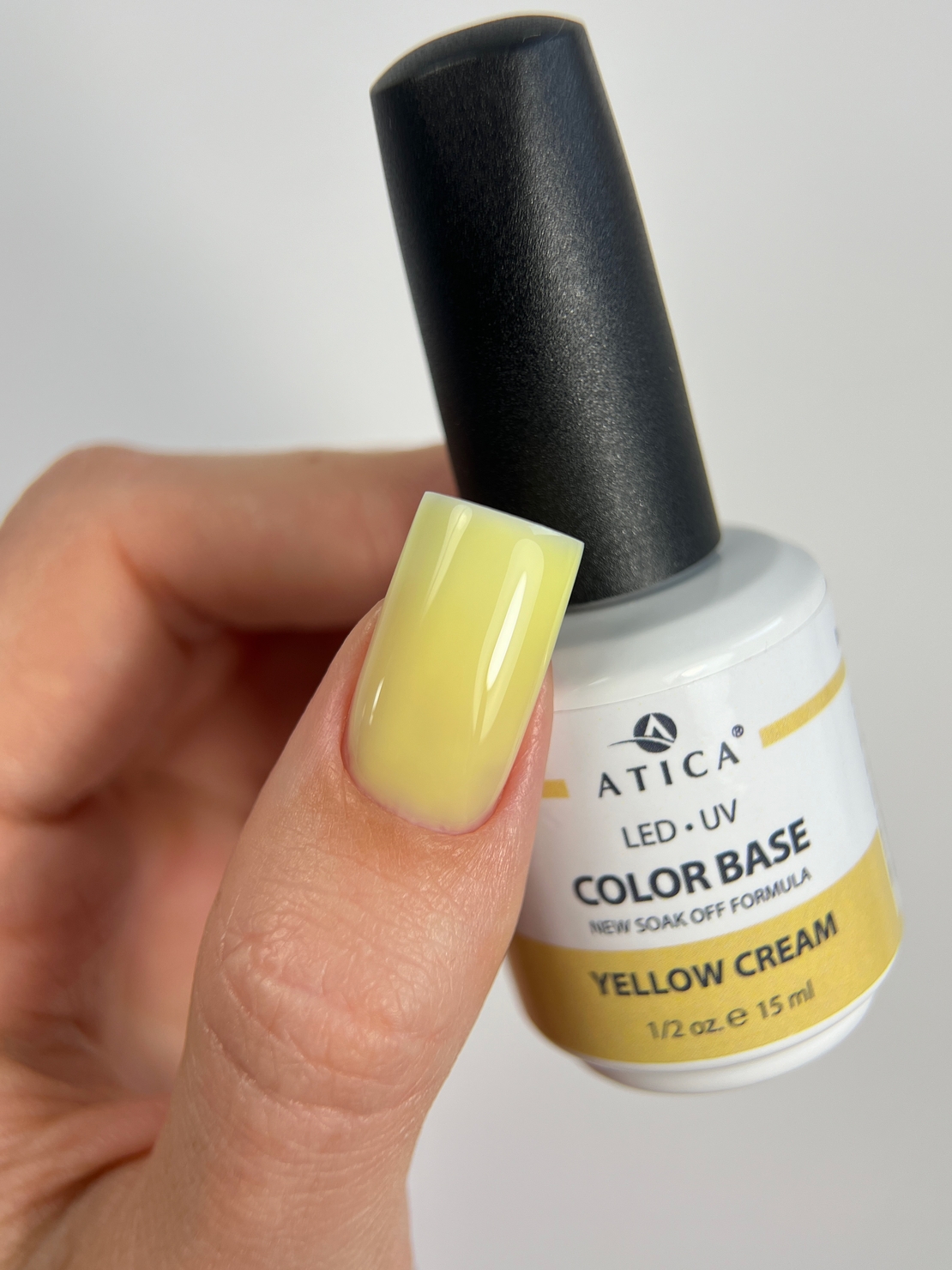 Color base Yellow cream