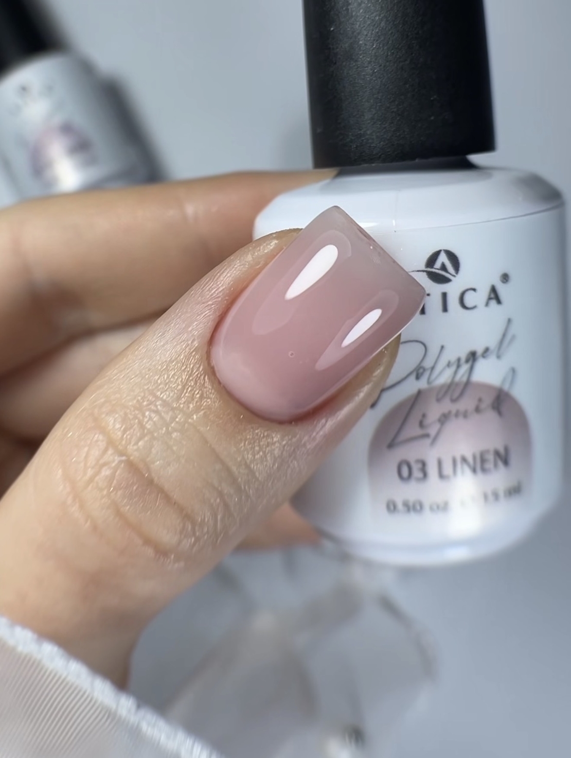 Liquid polygel Linen 03 15 ml