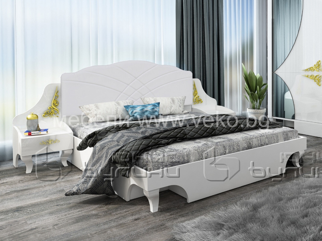 Спалня Белисима/ златни орнаменти