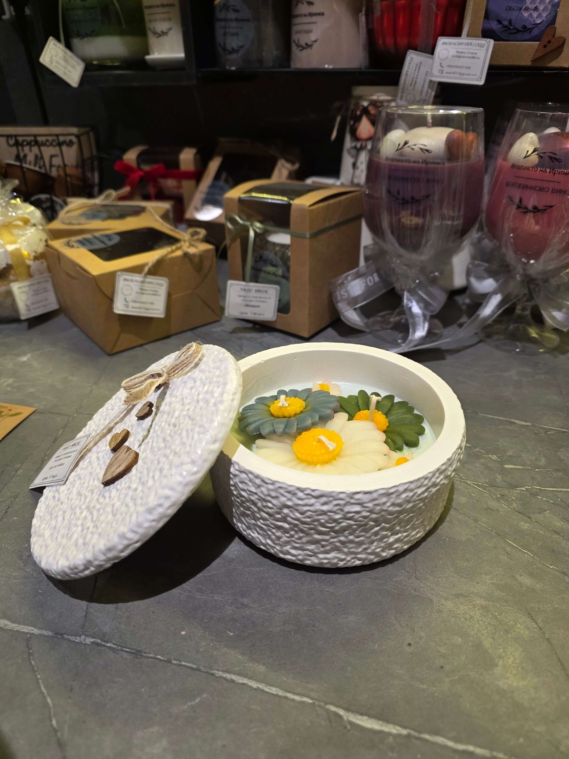 Свещ Маргарити