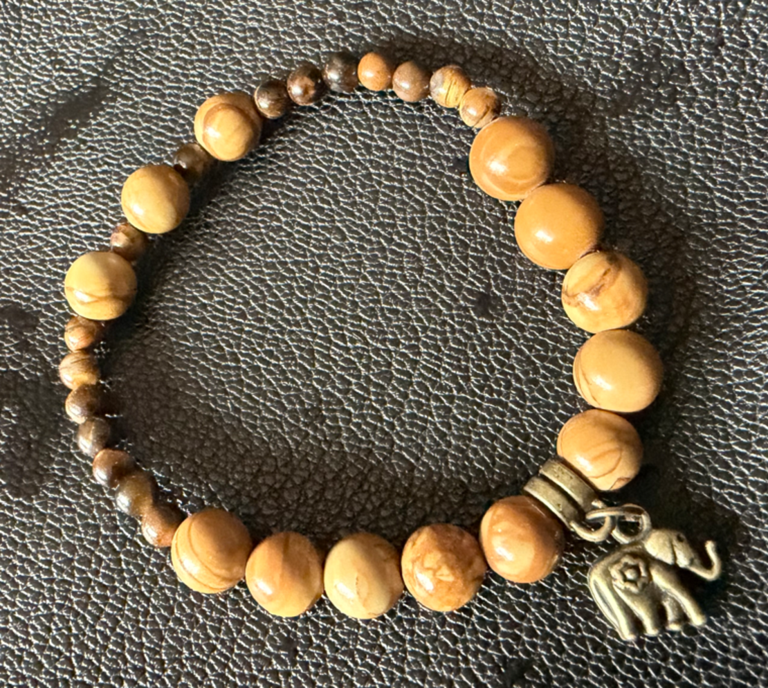 Гривна „Земна Сила“