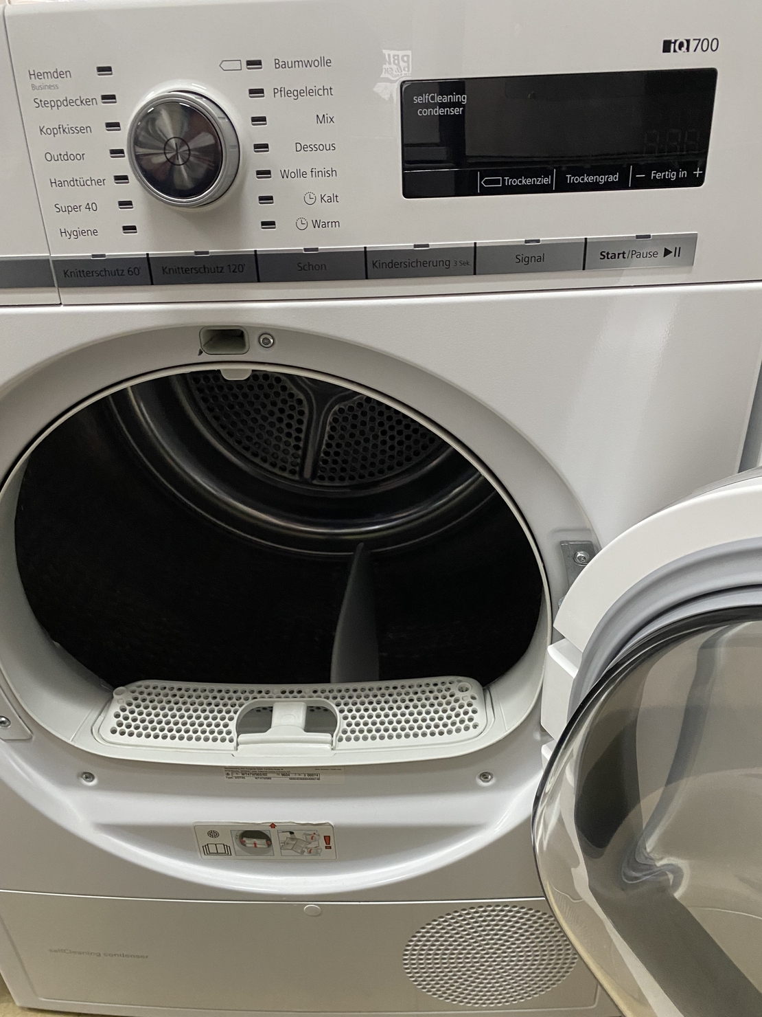 Сушилня Siemens IQ700