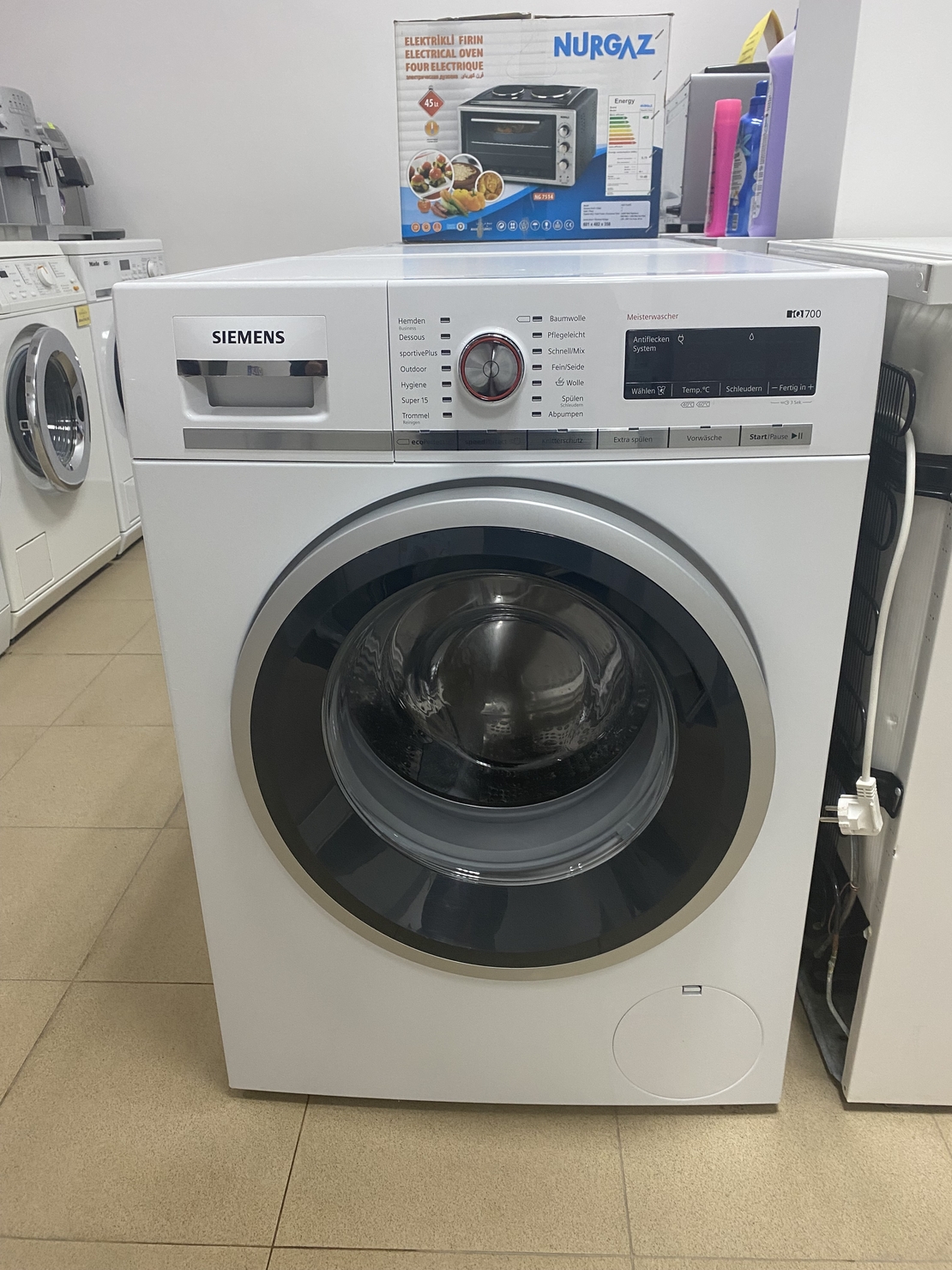 Siemens iQ700 9кг. 1600 оборота