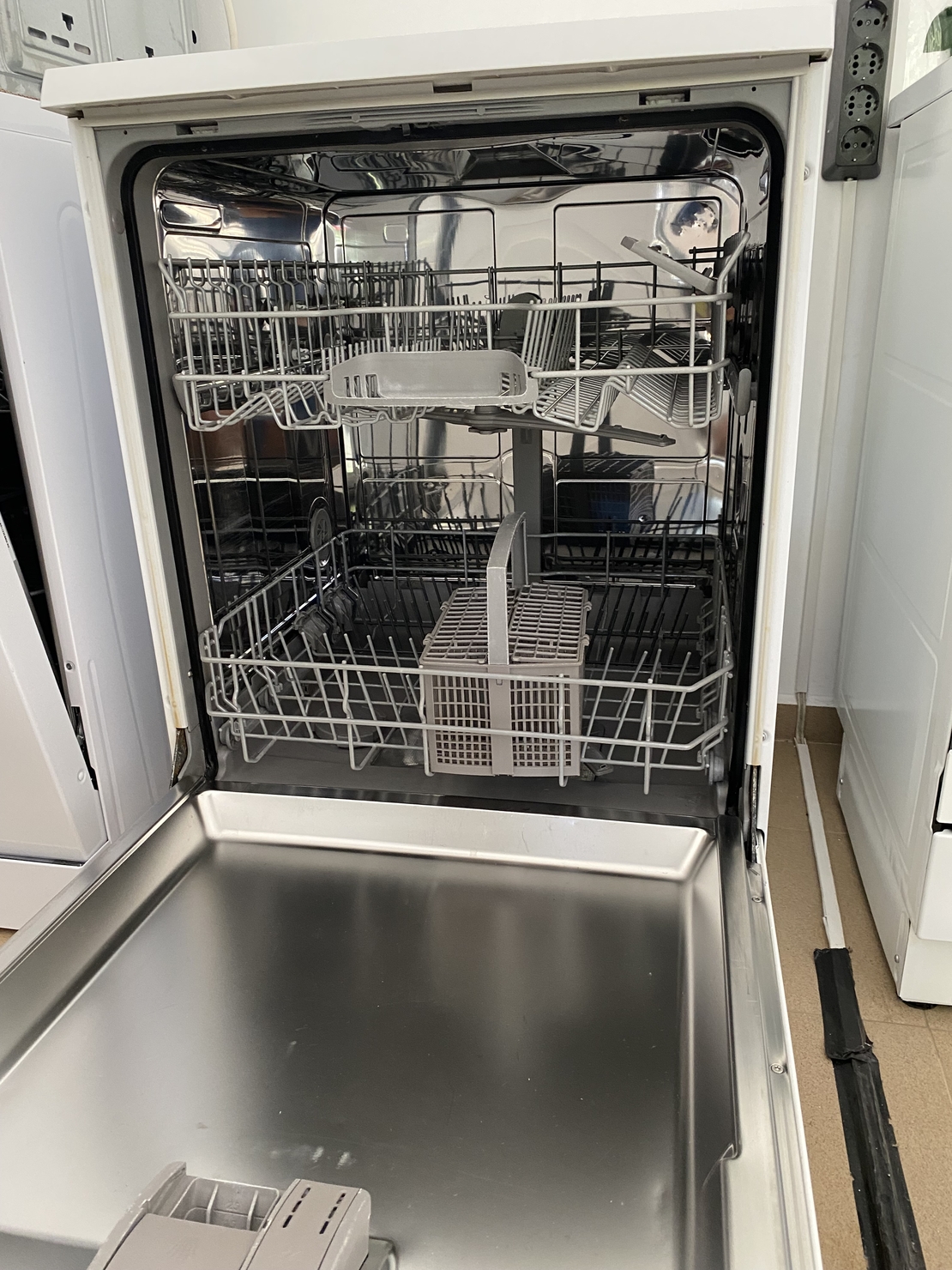 Bosch SilencePlus (60 см)
