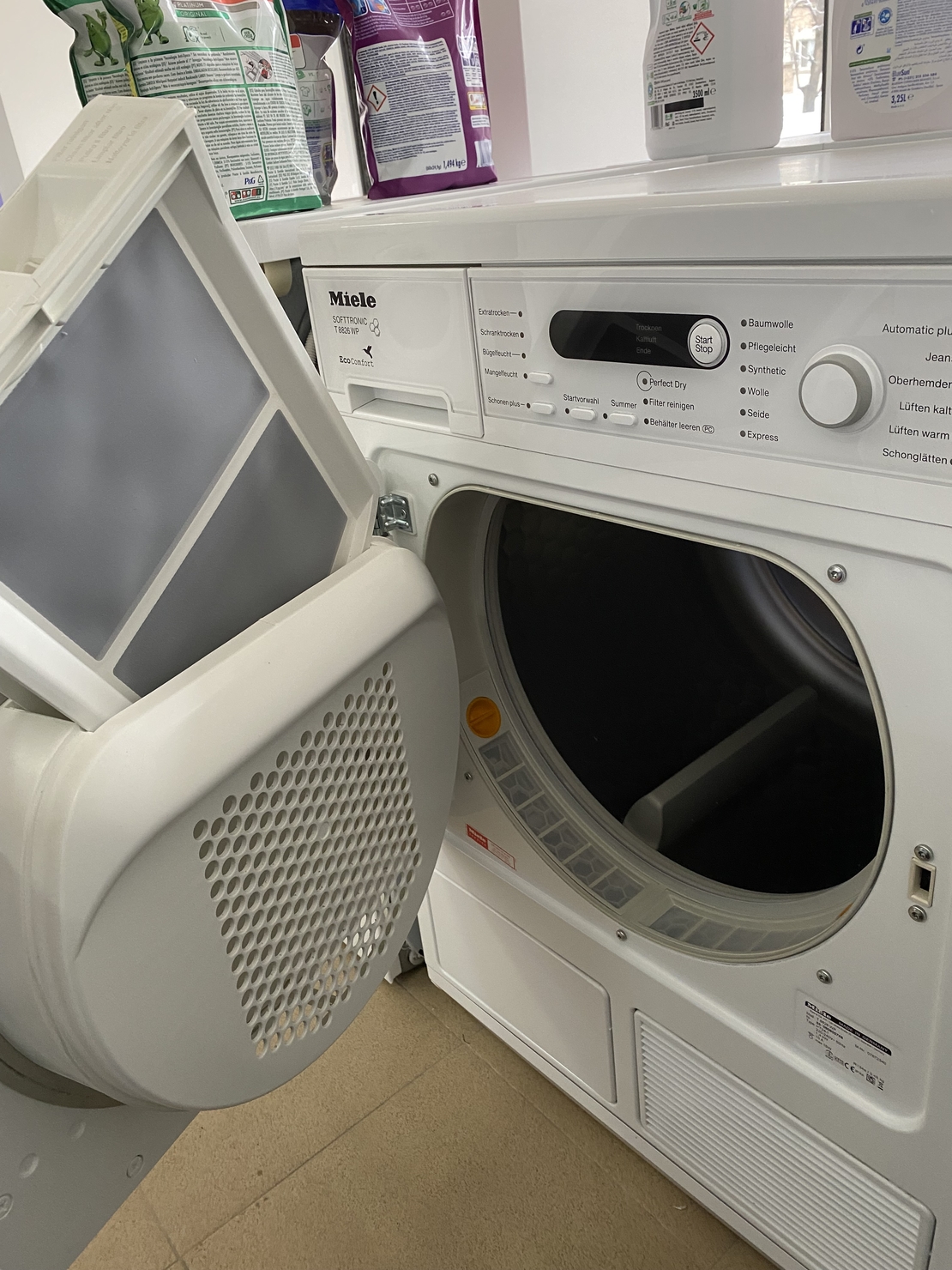 СУШИЛНЯ MIELE SOFTRONIC – С ТЕРМОПОМПА