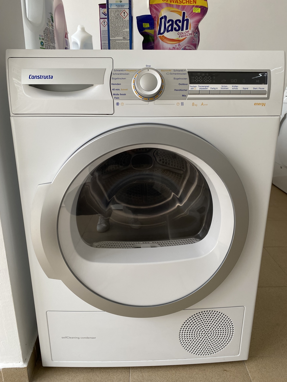 Сушилня Constructa 8 кг с термопомпа – A++ и SelfCleaning Condenser