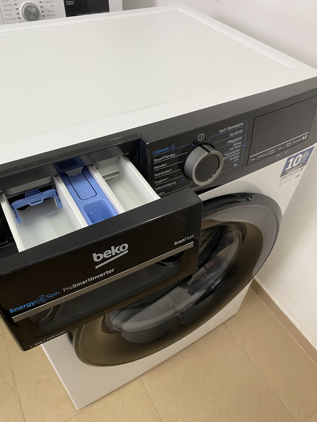 Beko B300 ProSmart Inverter