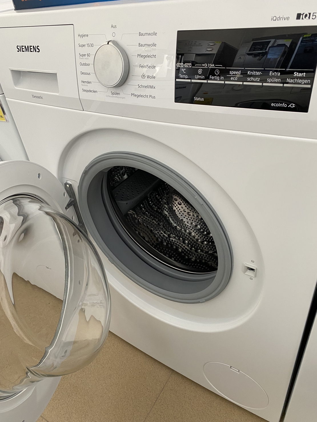 Пералня Siemens iQ500 iSensoric – ефективно и интелигентно пране