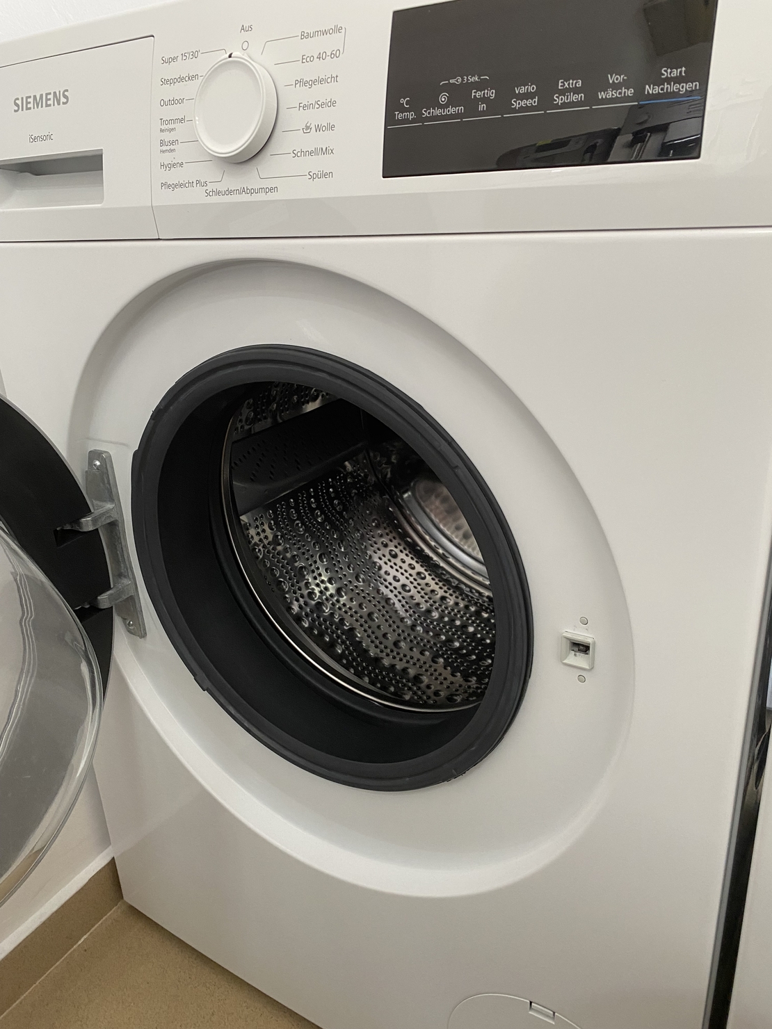 Пералня Siemens iQ300 iSensoric – 8 кг капацитет