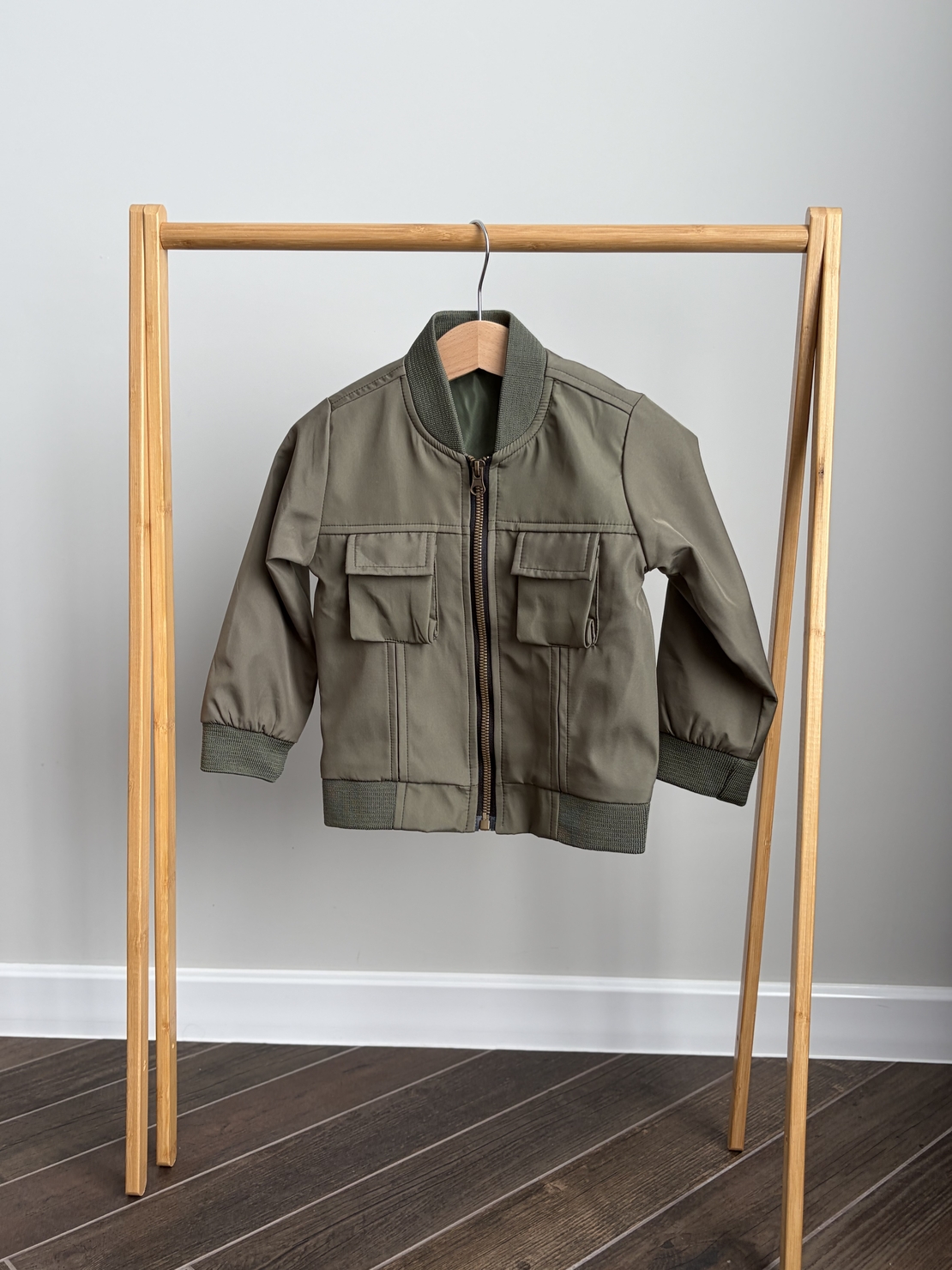 Преходно яке SLAY