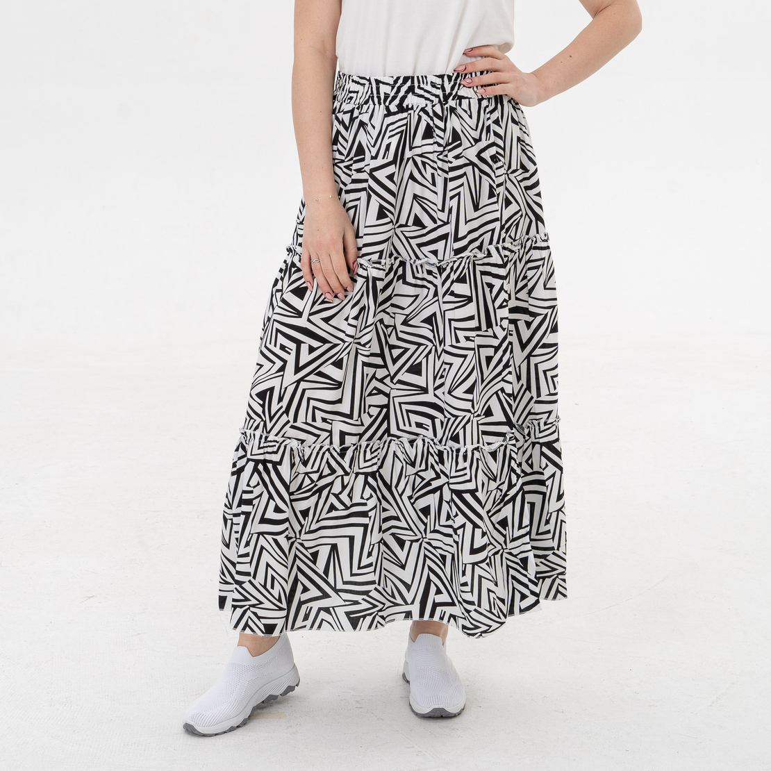 Дълга пола 946