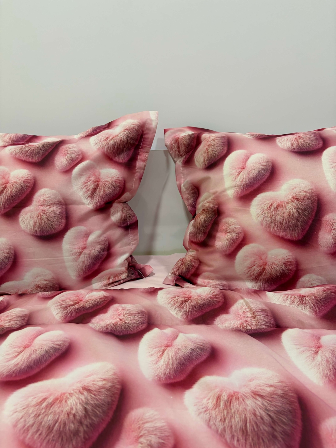 Спален комплект „Пухкави сърца“ – 5D ефект