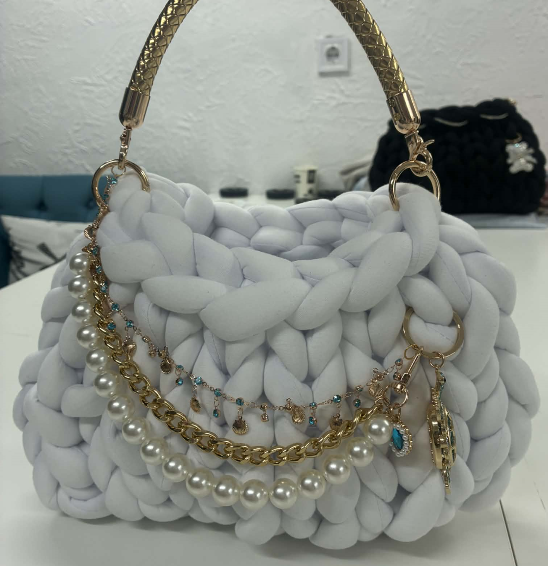 РЪЧНО ПЛЕТЕНА ЧАНТА - AURA LUX-WHITE