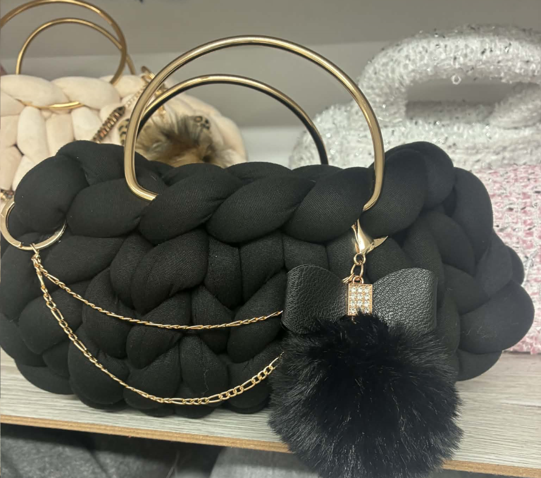 РЪЧНО ПЛЕТЕНА ЧАНТА - AURA LUX -Black-Mini