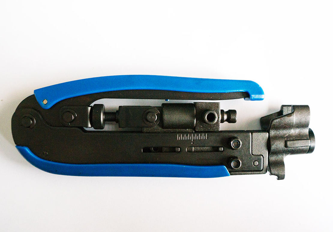 Клещи компресиращи за F- конектор RG59, RG6, RG11, BNC