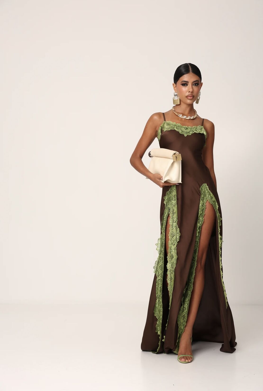 Елегантна дълга рокля „Olive Noir“