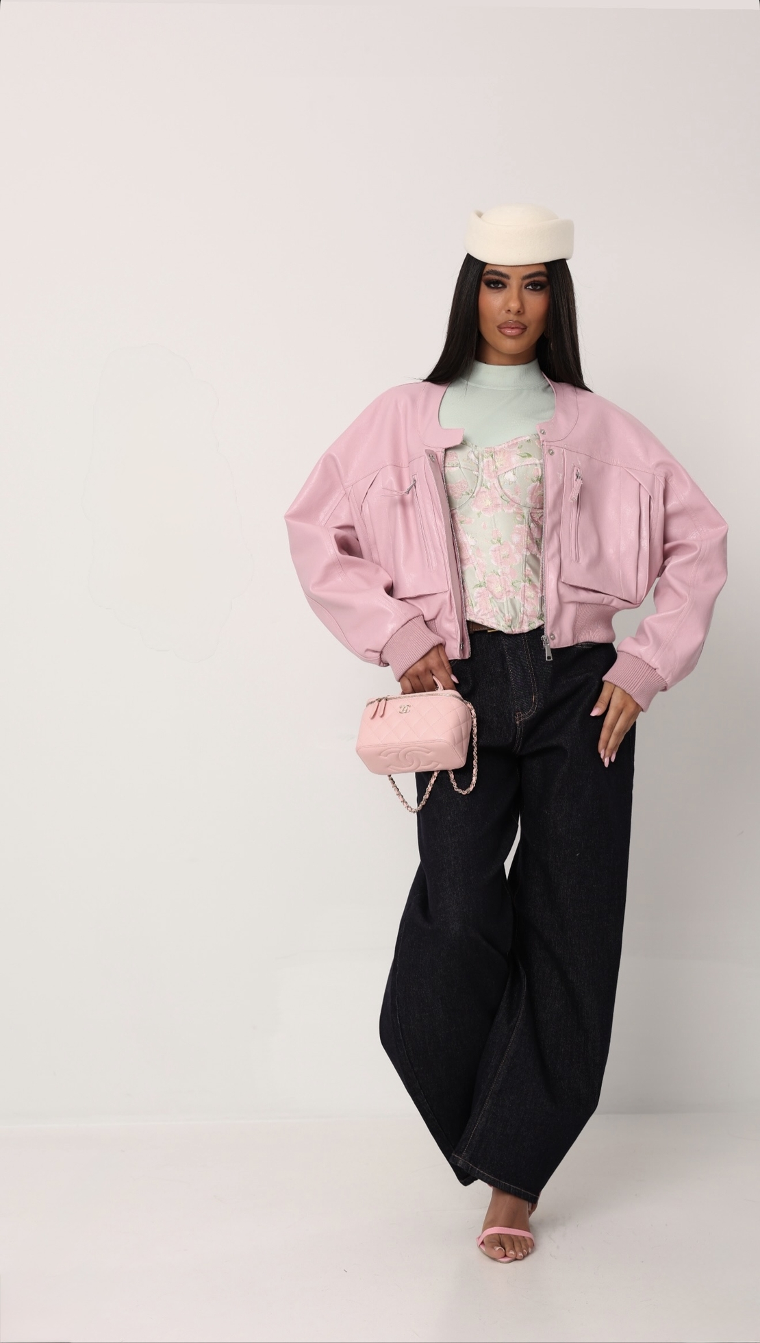 Розово яке “Pink”