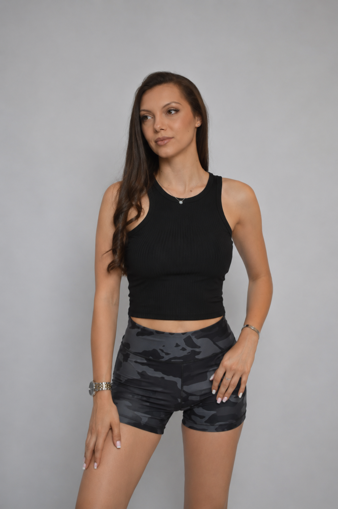 Черен топ - Noisy May Ribella