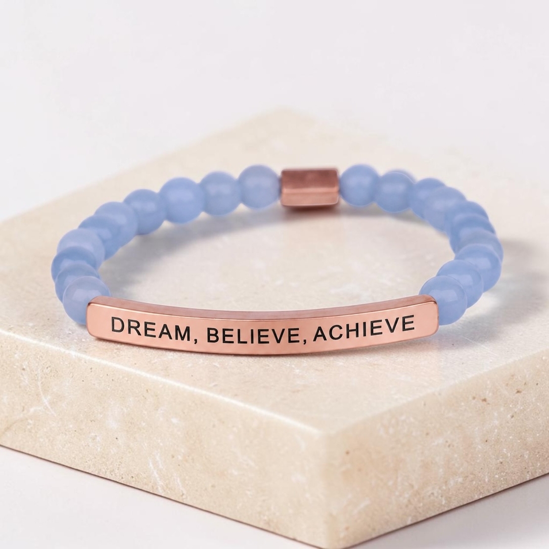 Гривна от син ахат „Dream, Believe, Achieve“