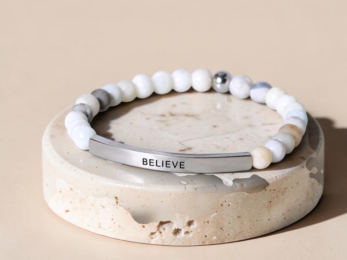 Гривна от Бял Хаулит „Believe“