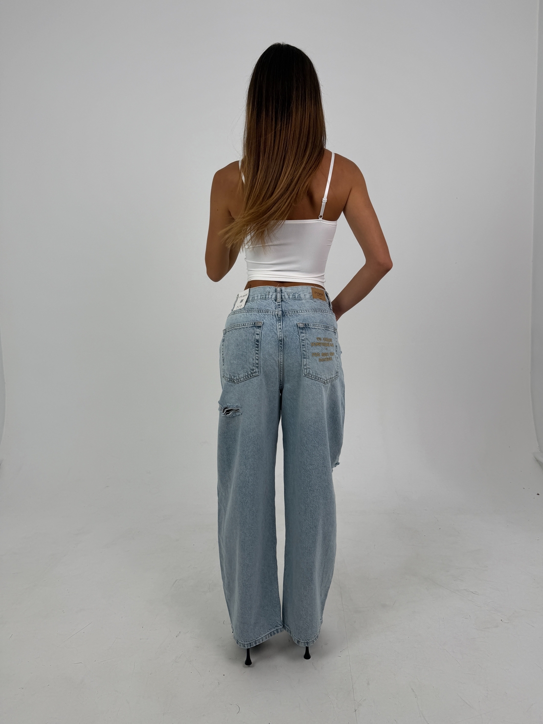 Дънки с oversize модел