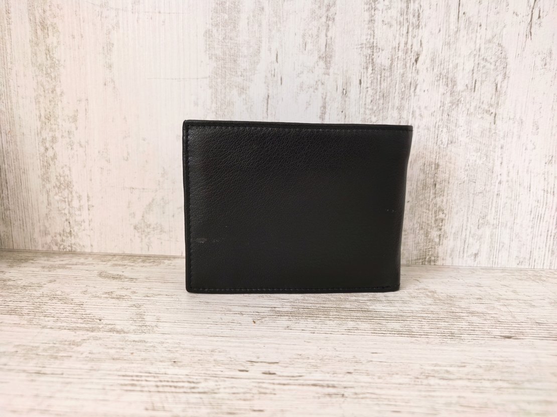 Портфейл с RFID защита