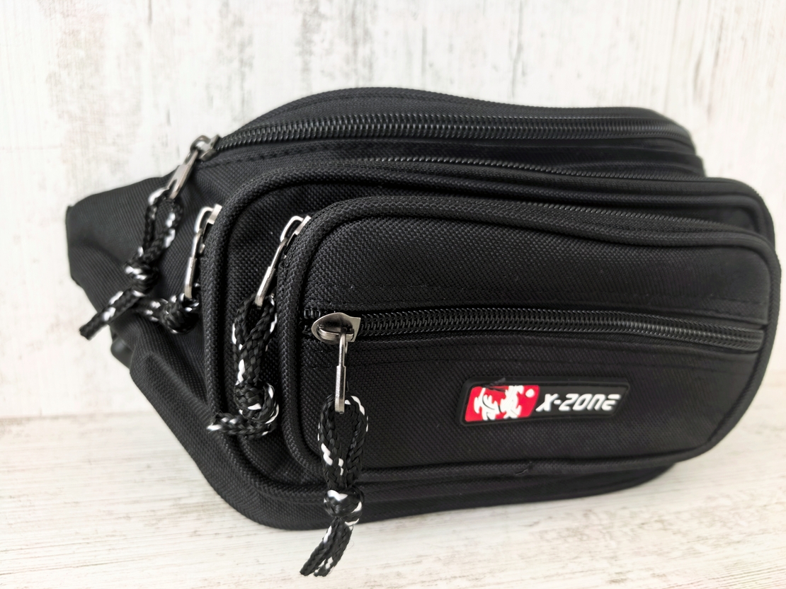 Чанта за кръст в черен цвят 267