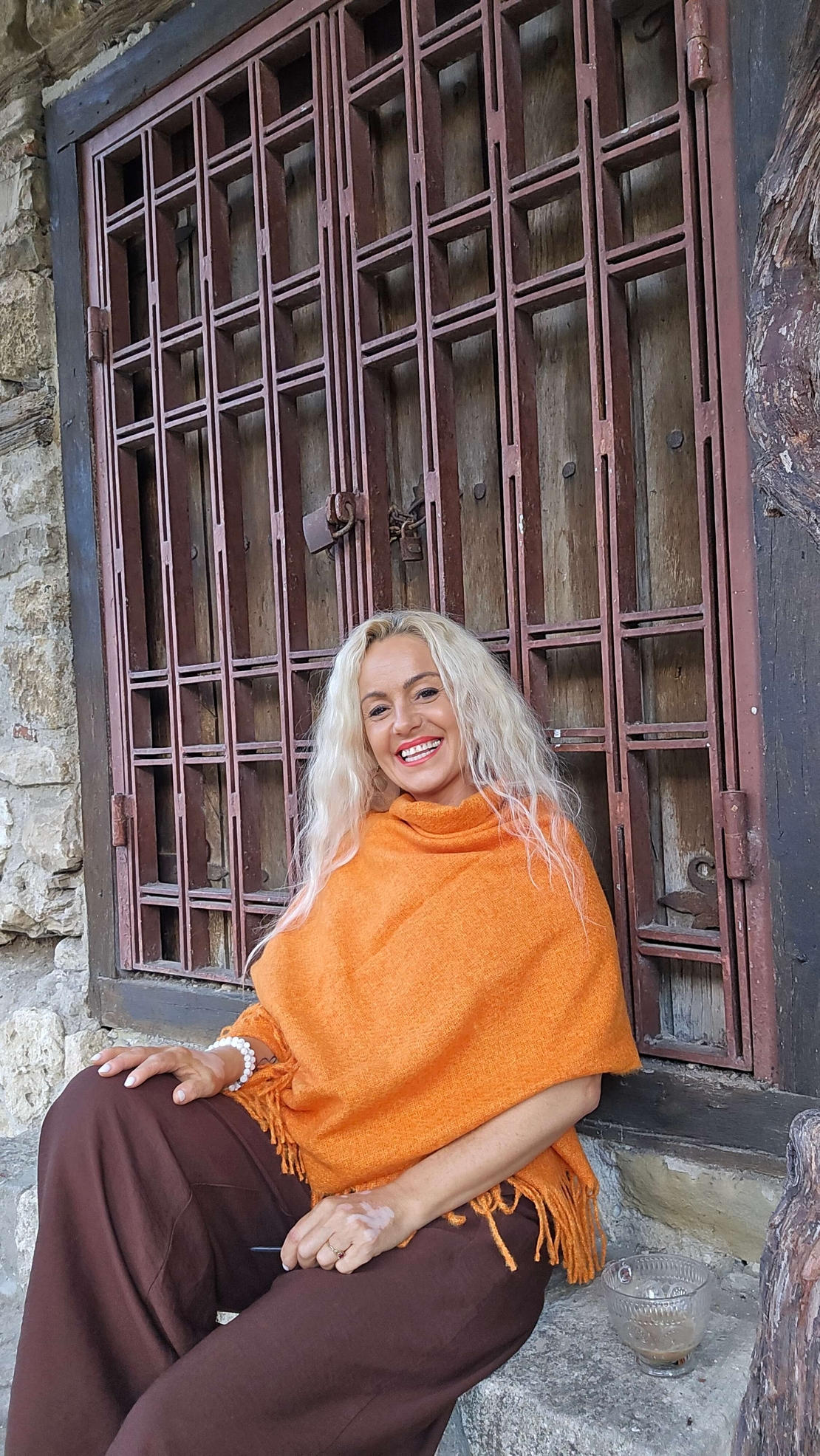 Шал финно букле оранжев