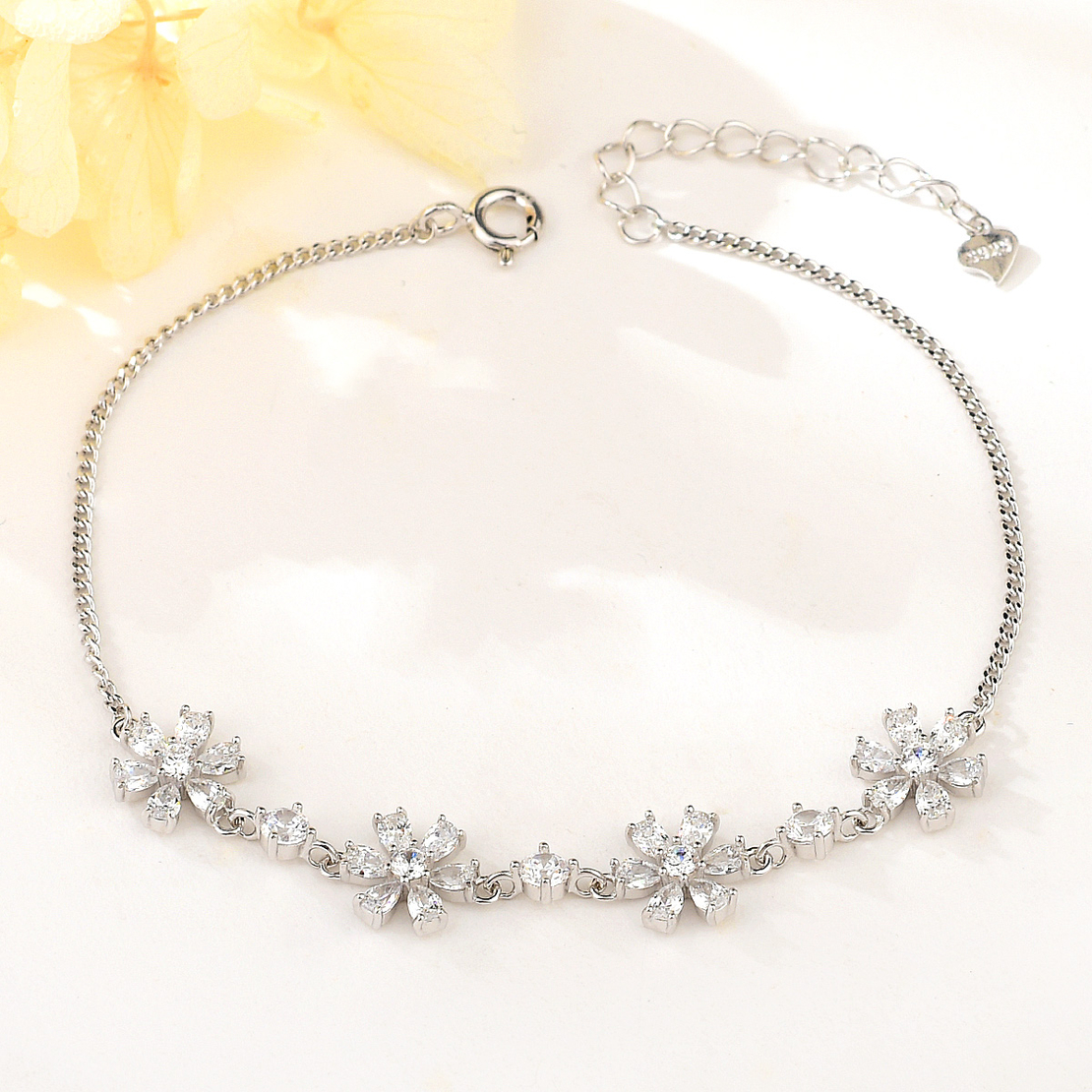 SILVER  BRACELET FLOWERS WITH CRYSTAL SHINE