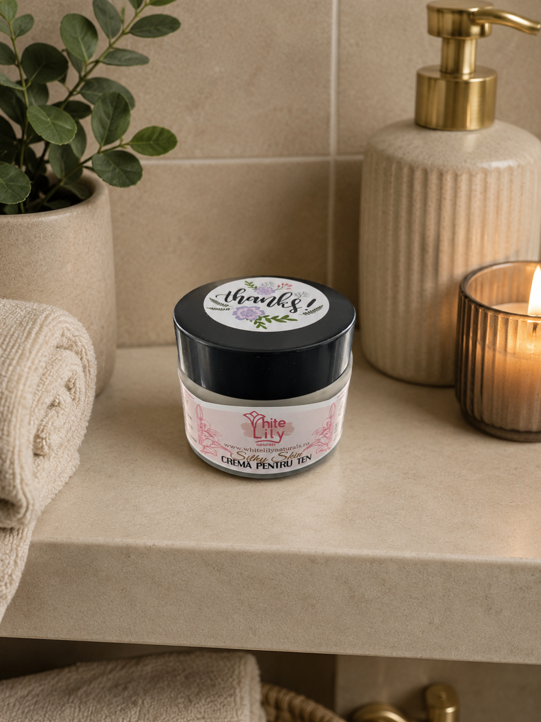 Natural  Face Cream For Sensitive Skin with Hyaluronic Acid