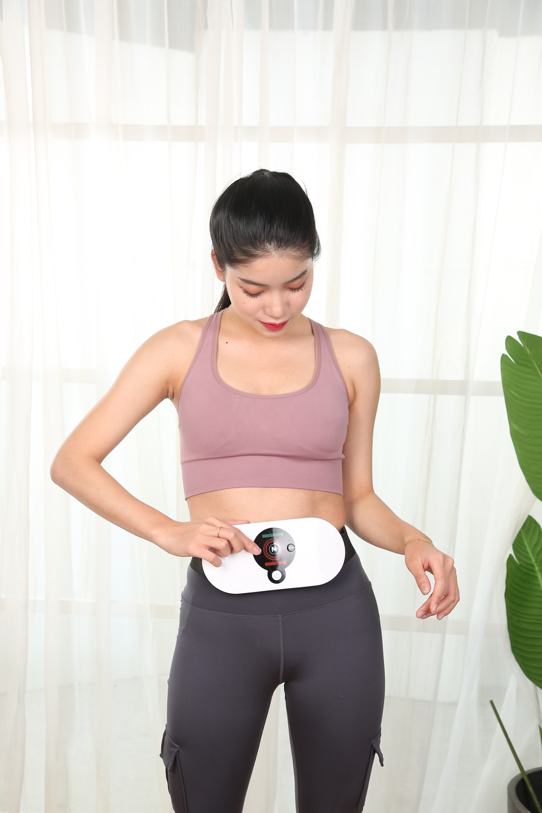 Centura Masaj cu electrostimulare si infrarosu, Neo™ Premium, cu 5 programe de masaj si 18 niveluri de intensitate, pentru slabit, tonifiere si masaj abdomen, fese, coapse, spate