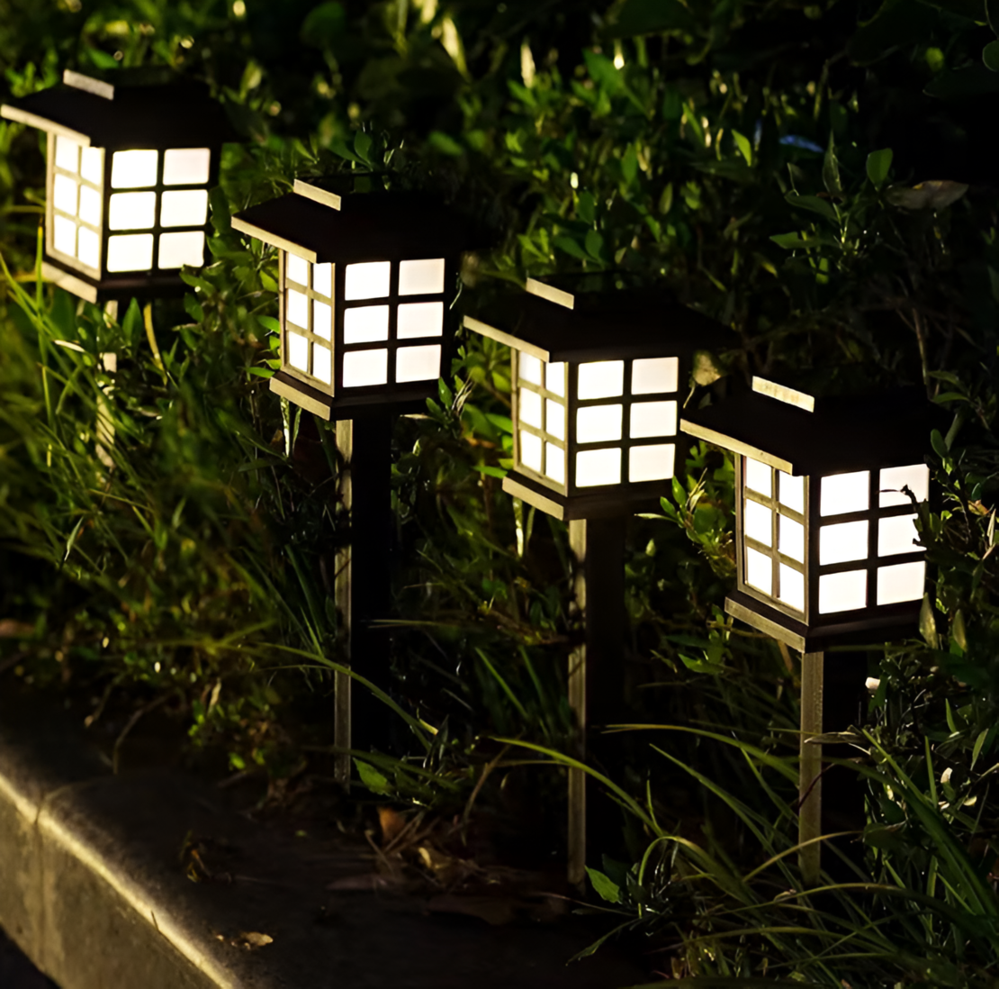 Lampa Solara de Exterior, pentru Gradina, cu Tarus, tip Felinar, Decorativa, Senzor de Lumina, Waterproof, Lumina Calda, Negru, Neo™
