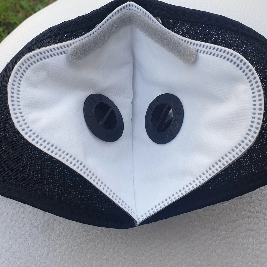 Set 5 Filtre de Rezerva Carbon pentru Masca Sport de Protectie cu 2 valve