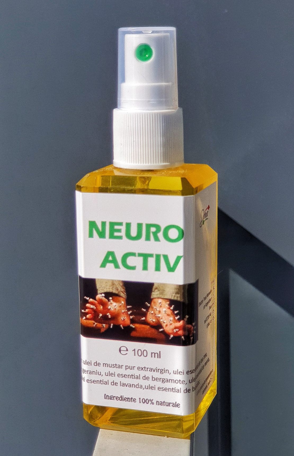 Ulei de masaj cu efecte terapeutice Extract Tea Tree, Bergamote, Lavanda, Menta, Busuioc, fluid, NeuroActiv, 100 ml