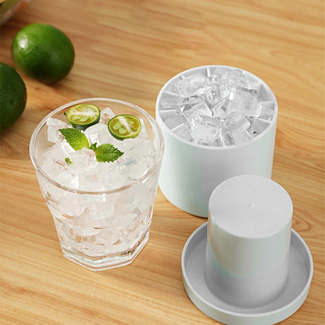 Forma Gheata Pentru Racirea Bauturilor, Neo™ Ice-Ice-Baby®, din Silicon Fara BPA, cu Capac, Alb-Galben