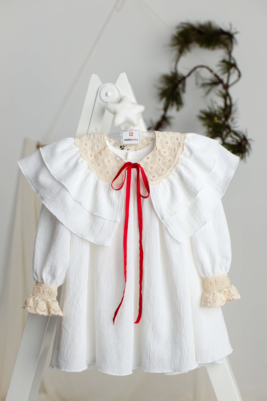 Rochiță albă cu mânecă lungă din muselină pentru fetițe, model TAISIA