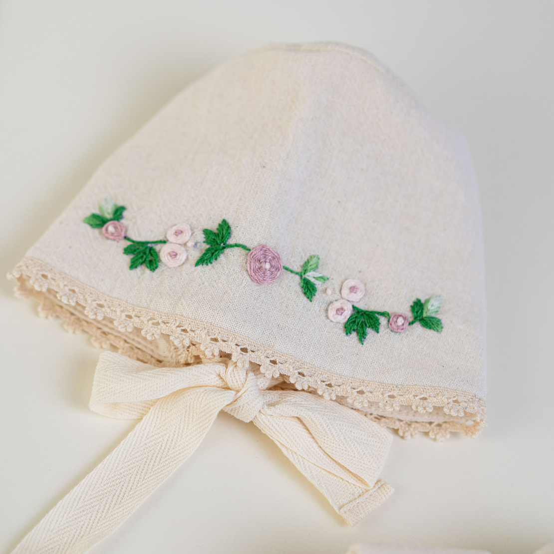 Baby Girl Dress and Cream Bonnet with Hand Embroidery – ZITA Model