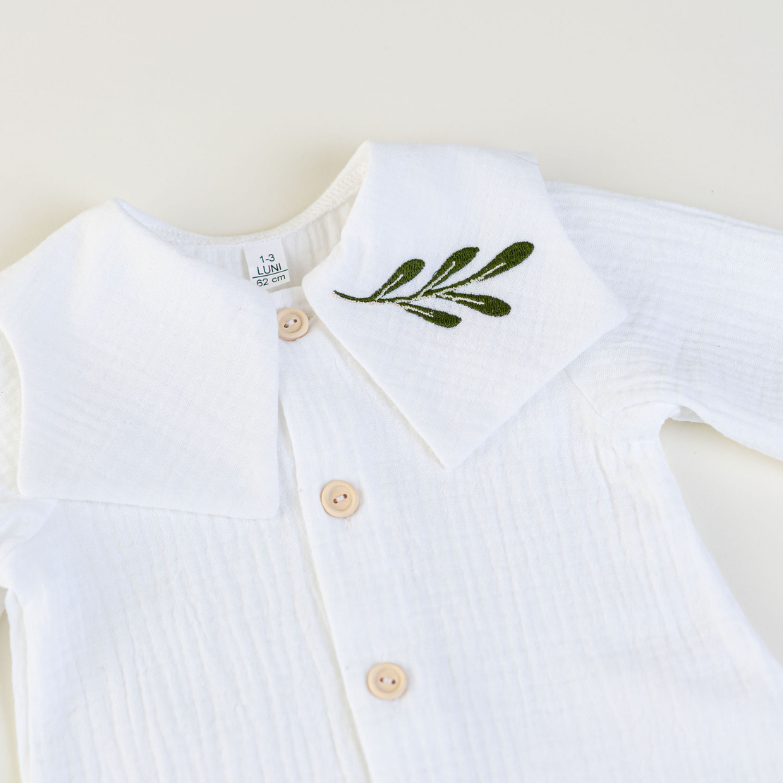 Baby Muslin Romper with Olive Branch Embroidery – OLIVE Model