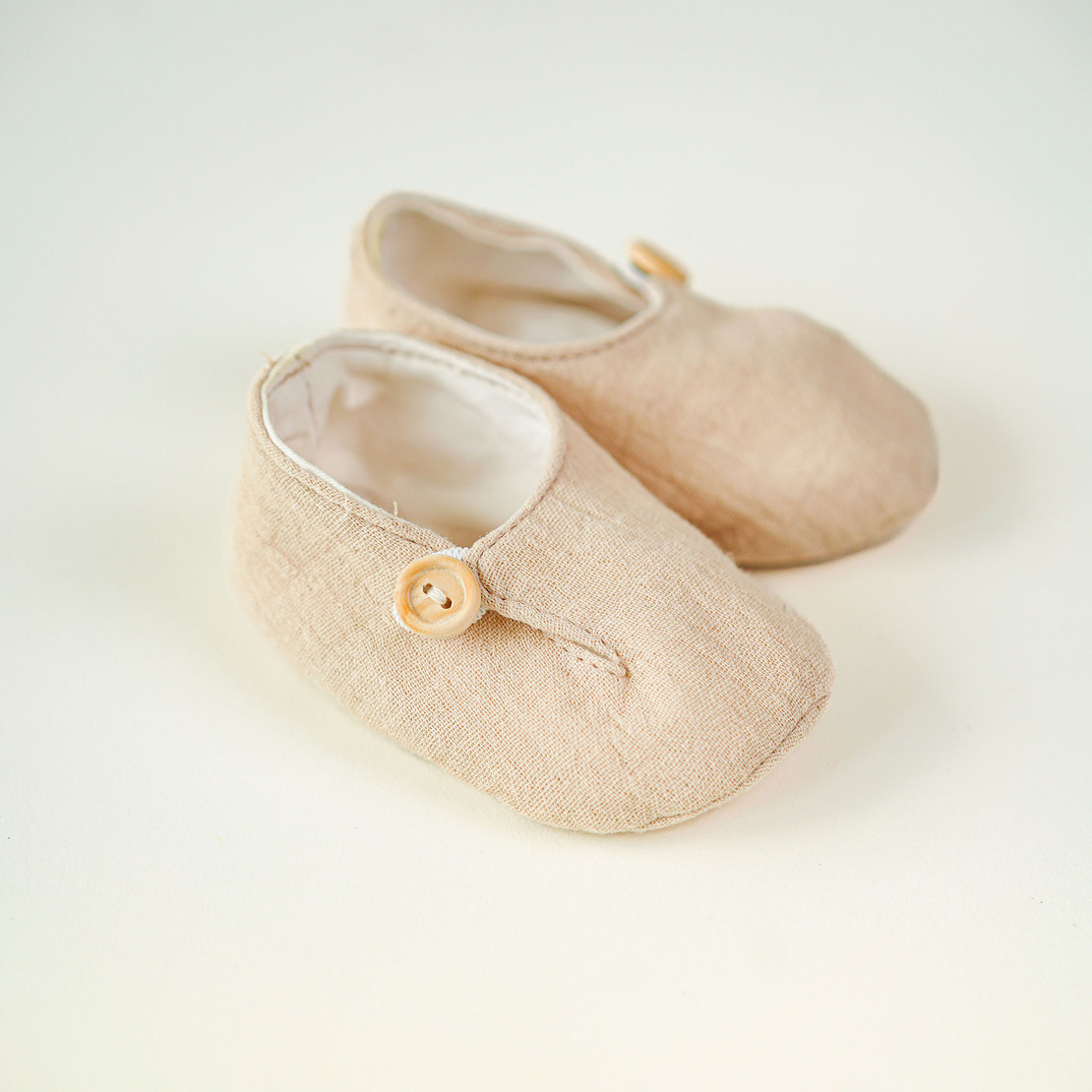 Costum botez băiețel LIAM, din muselină bej natural, 5 piese